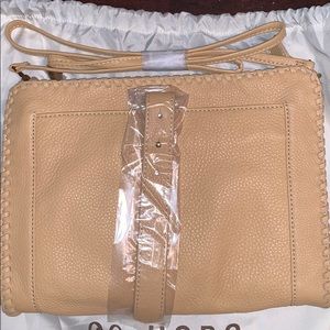 HOBO Daydream crossbody / clutch in gorgeous buff